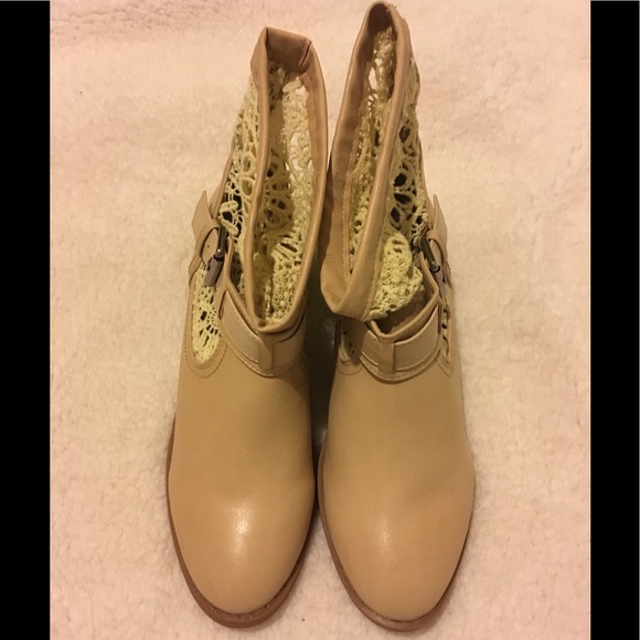 - Betani tan booties with lace and strap - Picture 2 of 6